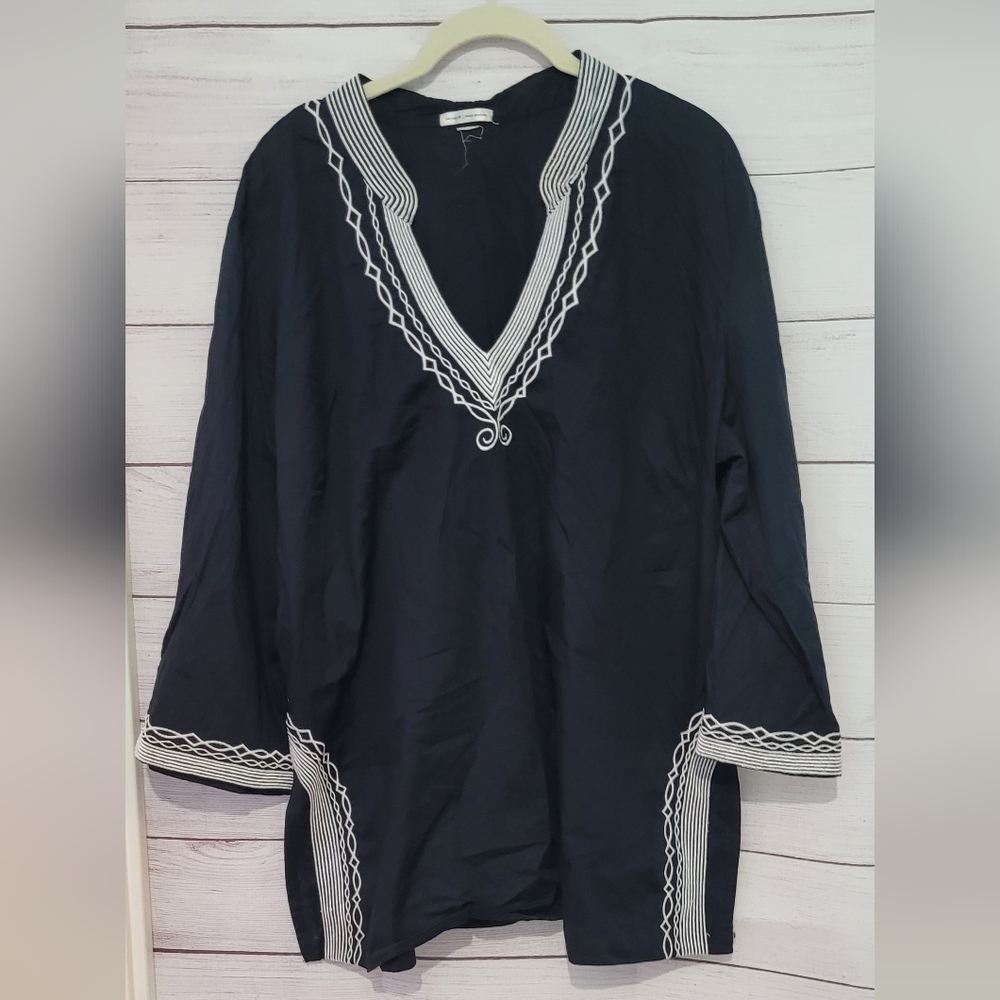 Nwot embroidered tunic size L/Xl